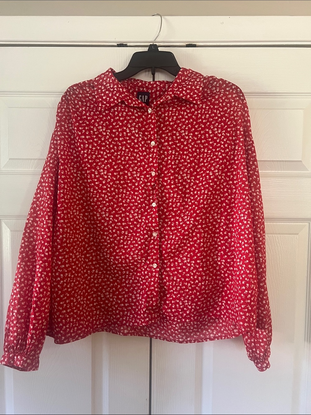 GAP Red Floral Button-Front Collared Blouse